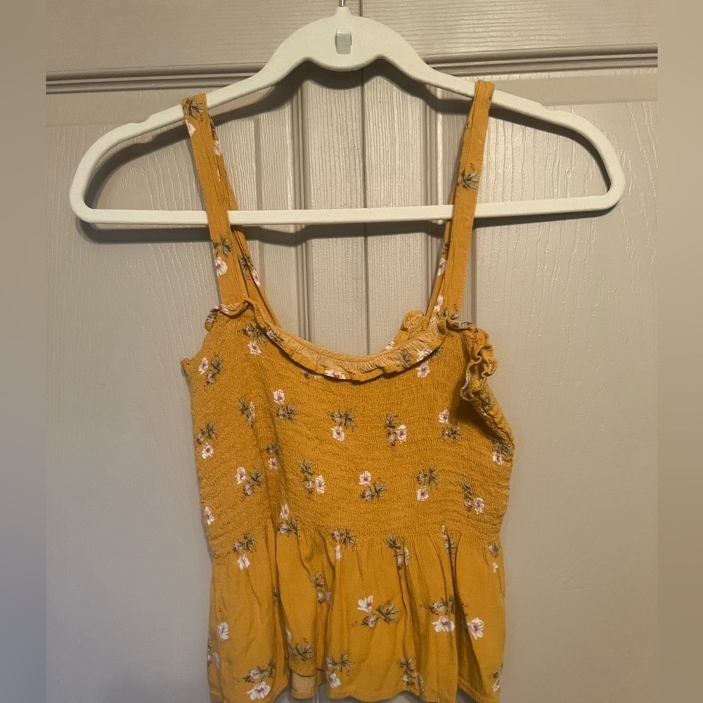 American Eagle Outfitters Yellow Floral Tank Top